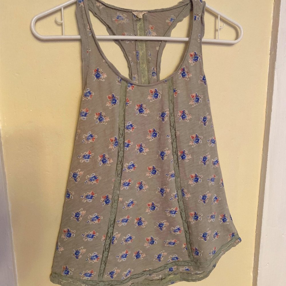 Aerie Light Green Flower Lace Tank Top Small